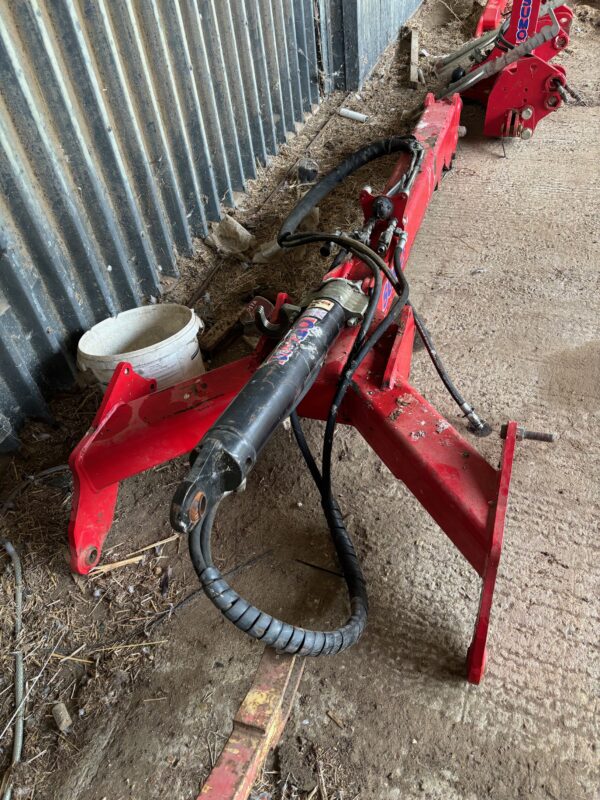 TRAILING KIT FOR SUMO TRIO MOUNTED CULTIVATOR- GREAT CONDITION!