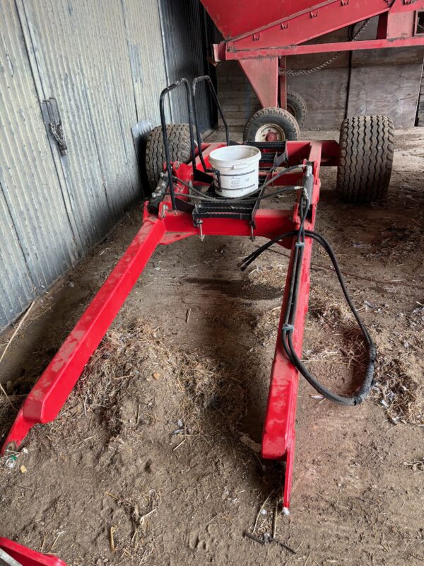 TRAILING KIT FOR SUMO TRIO MOUNTED CULTIVATOR- GREAT CONDITION!