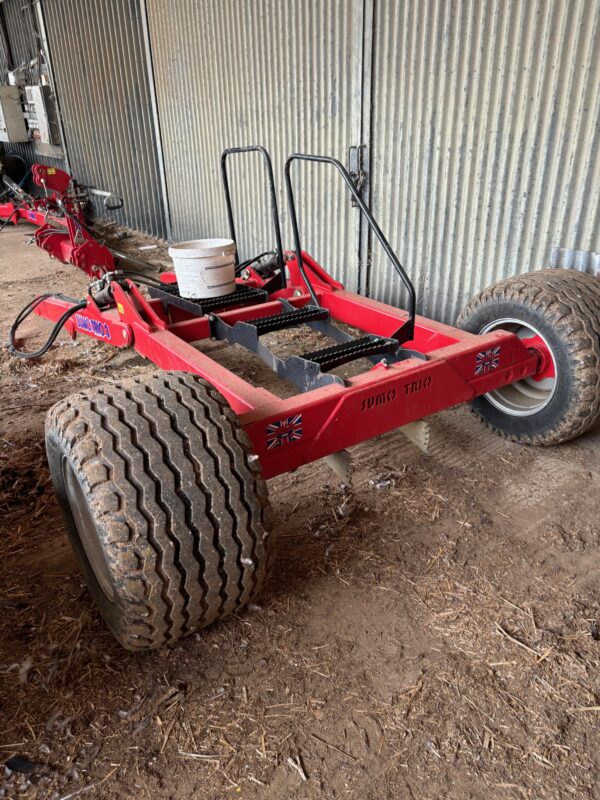TRAILING KIT FOR SUMO TRIO MOUNTED CULTIVATOR- GREAT CONDITION!