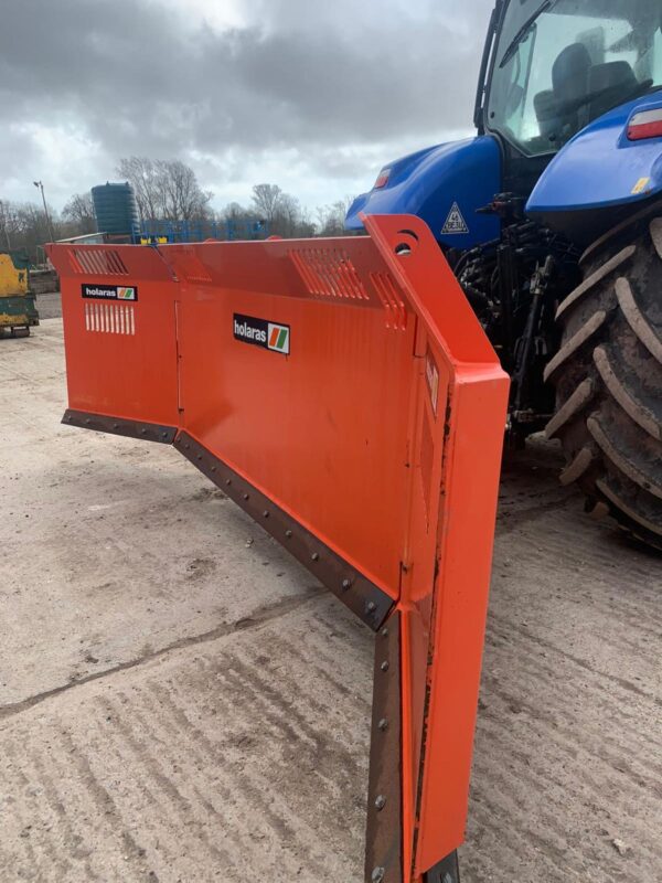 EX-DEMONSTRATION CONDITION HOLARAS MES 470-115 H 4.75 METRE HYDRAULIC FOLDING MAIZE BLADE