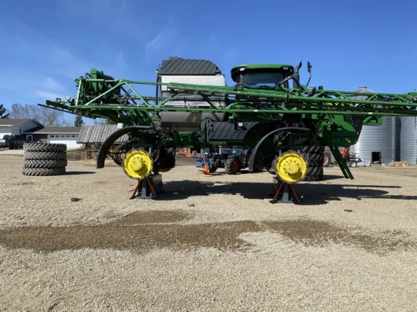 sprayer-jack-for-self-propelled-sprayers