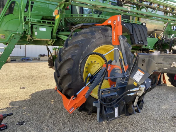 TIRE-GRABBER TYRE HANDLER