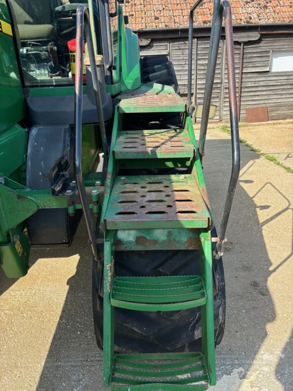 JOHN-DEERE-8400-T-CRAWLER-VINTAGE-RARE-COLLECTABLE-ABSOLUTE-STUNNING-EXAMPLE!